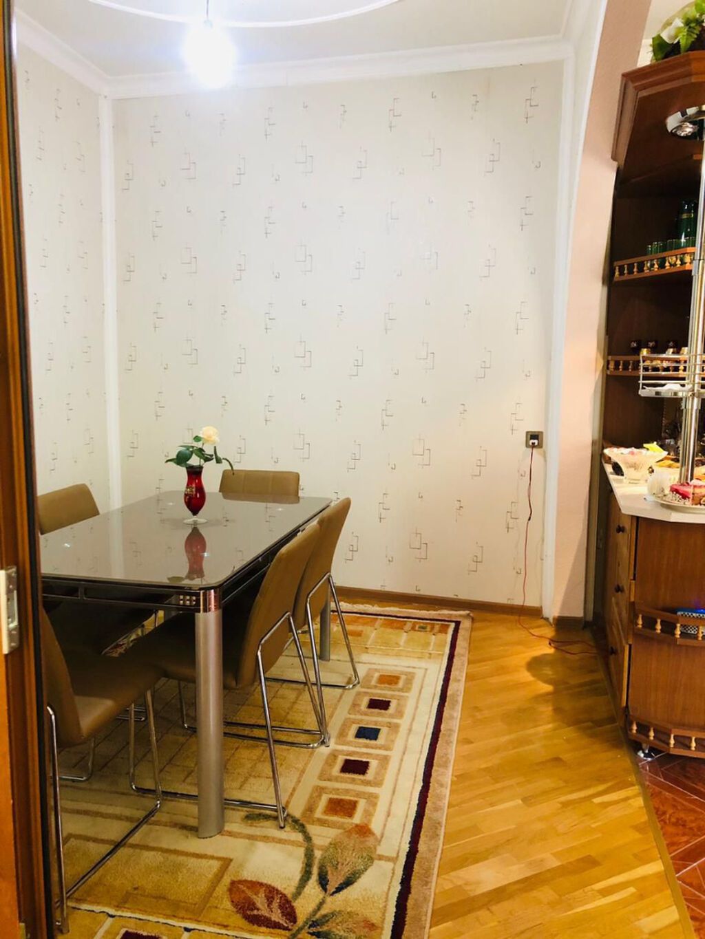 4 otaqlı, 200 kv. m, Kredit yoxdur, Yeni təmirli