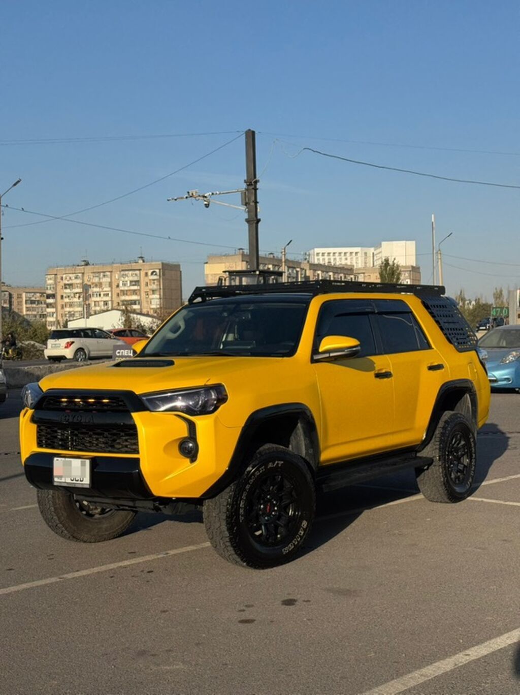 Toyota 4Runner: 2019 г., 4 л, Автомат, Бензин, Внедорожник: фото 1