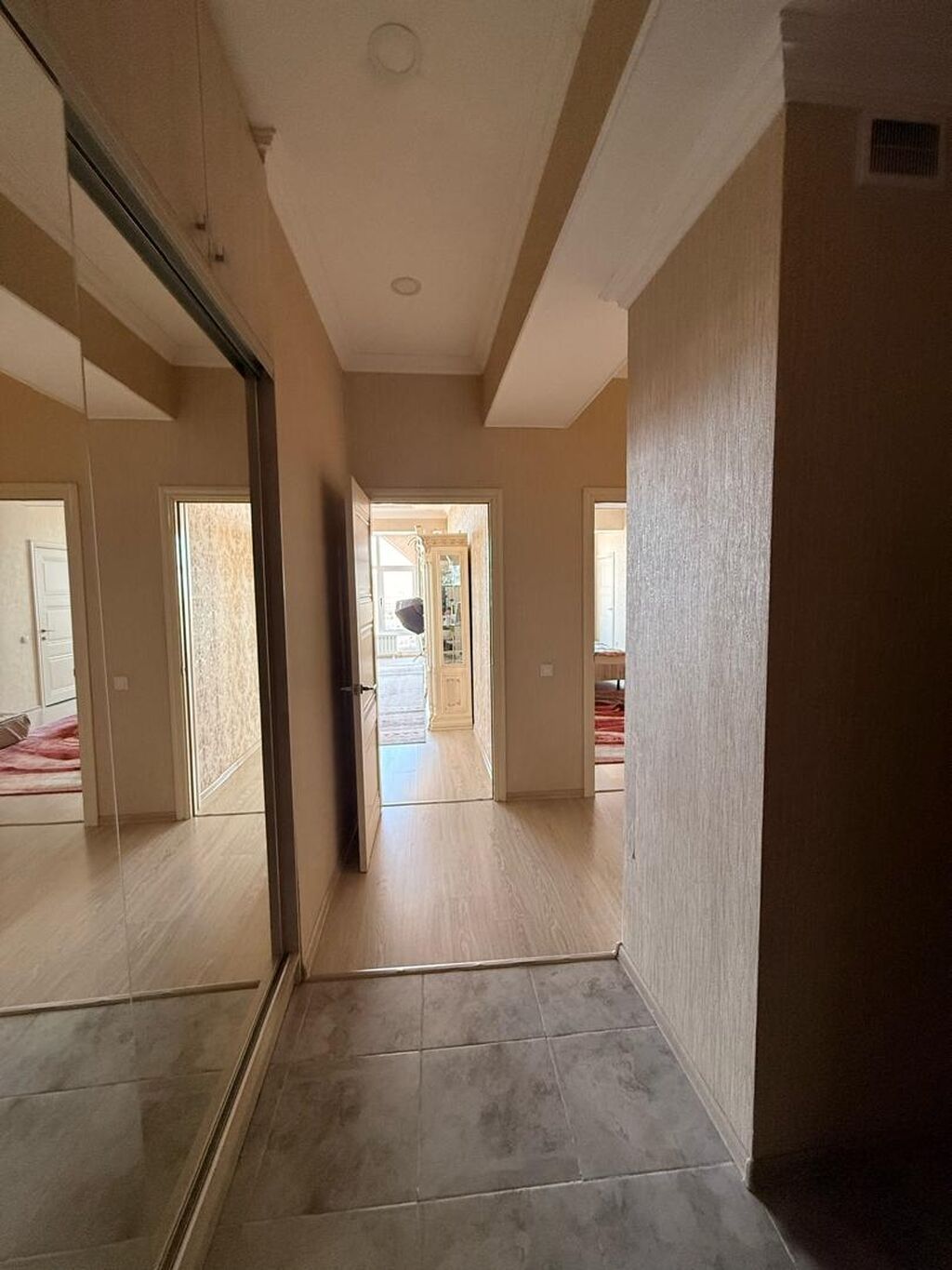 Продам 4-комнатную квартиру 186 м² в центре Бишкека: фото 4