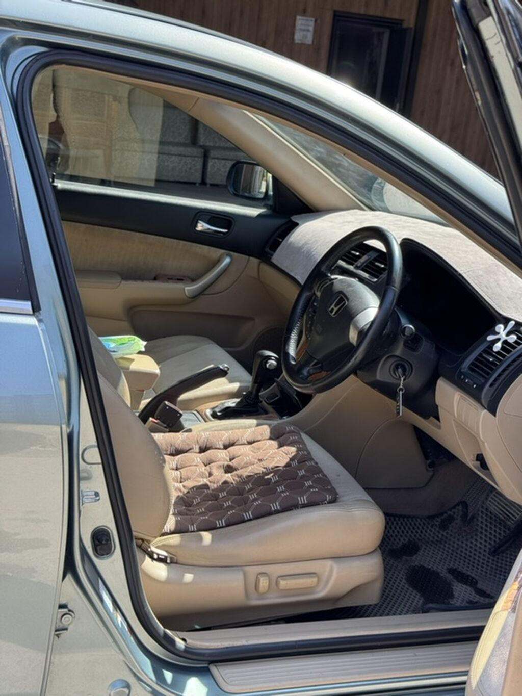 Honda Accord: 2003 г., 2 л, Автомат, Бензин, Седан: фото 6