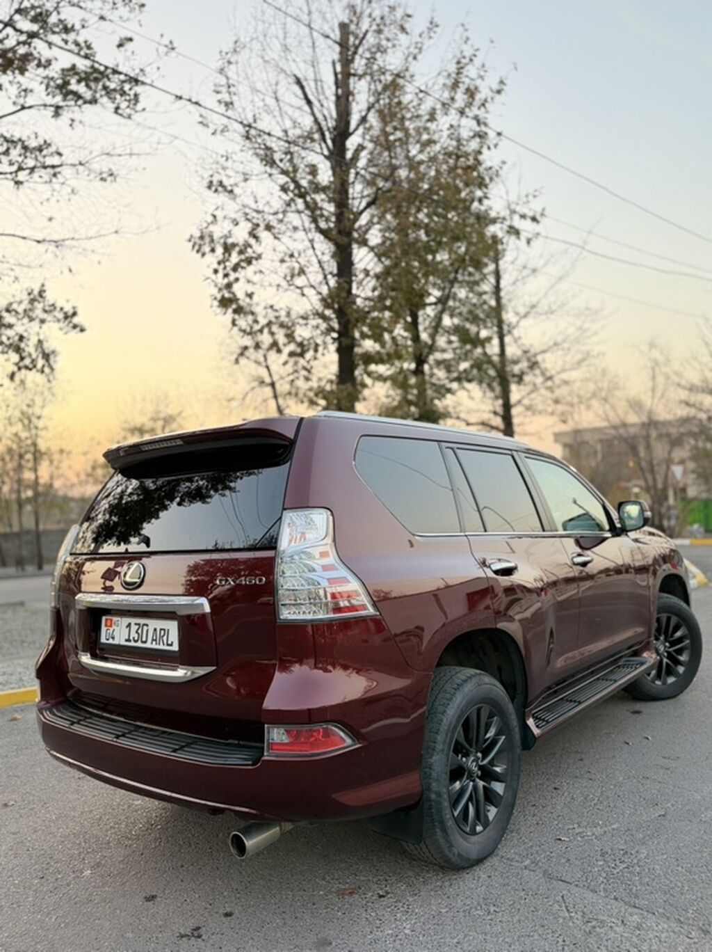 Lexus GX: 2021 г., 4.6 л, Автомат, Бензин, Внедорожник: фото 3