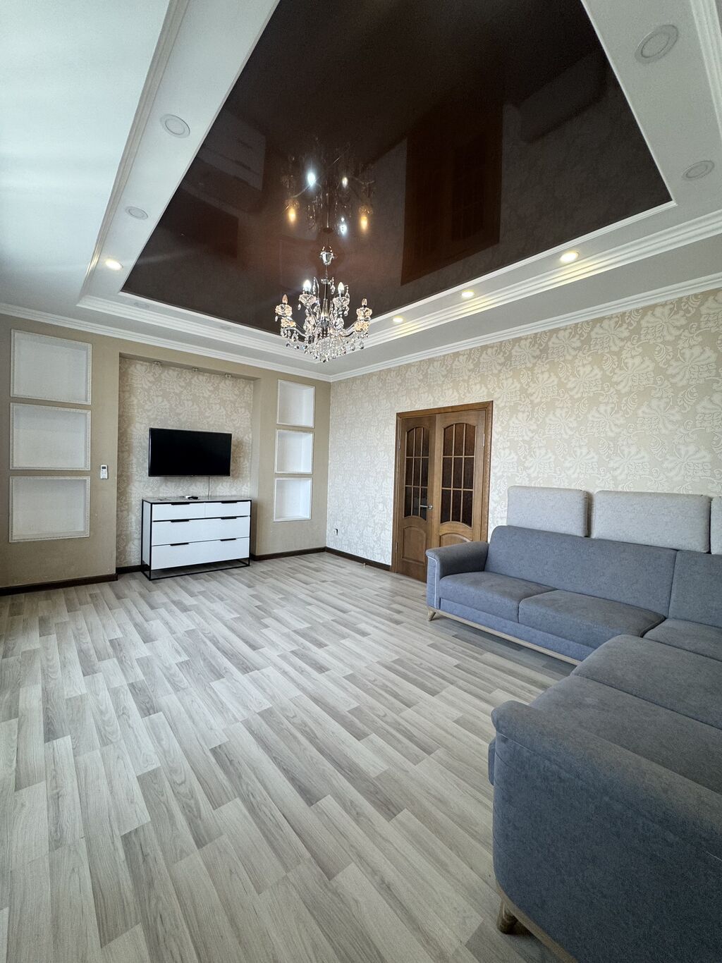 3 комнаты, 108 м², Элитка, 9 этаж, Евроремонт: фото 1