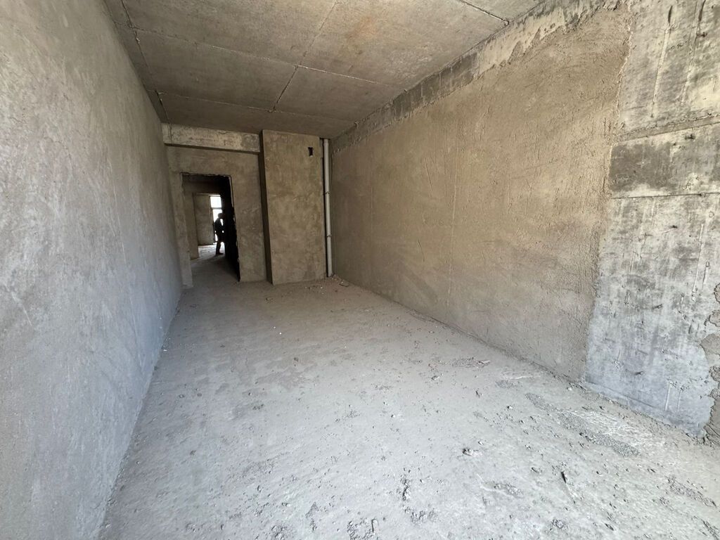 4 otaqlı, Yeni tikili, 167 kv. m
