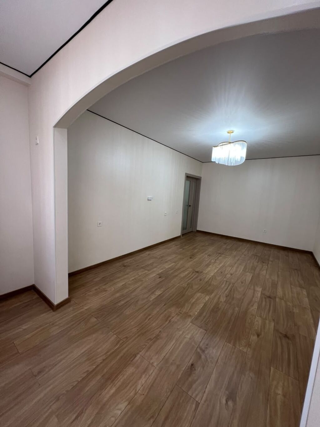 1 комната, 45 м², Тунгуч мкр 107 серия, 1 этаж, Евроремонт: фото 2