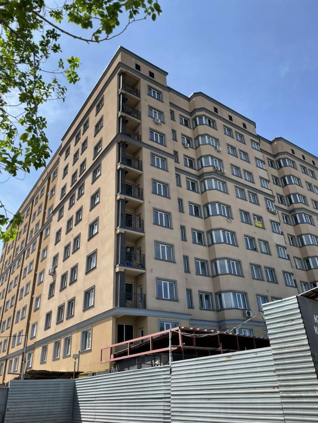 3 комнаты, 94 м², парк Фучика Элитка, 3 этаж, ПСО (под самоотделку): фото 3