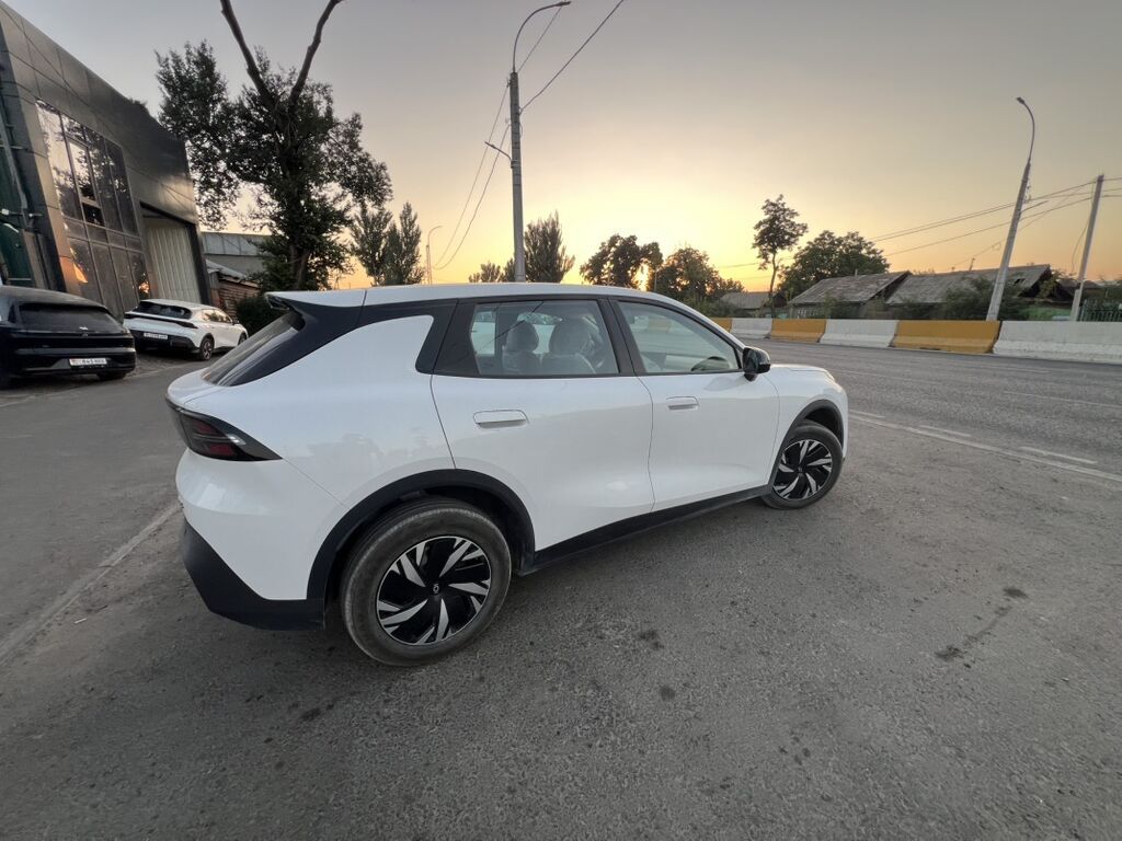 Changan Qiyuan Q05: 2026 г., Автомат, Электромобиль: фото 5