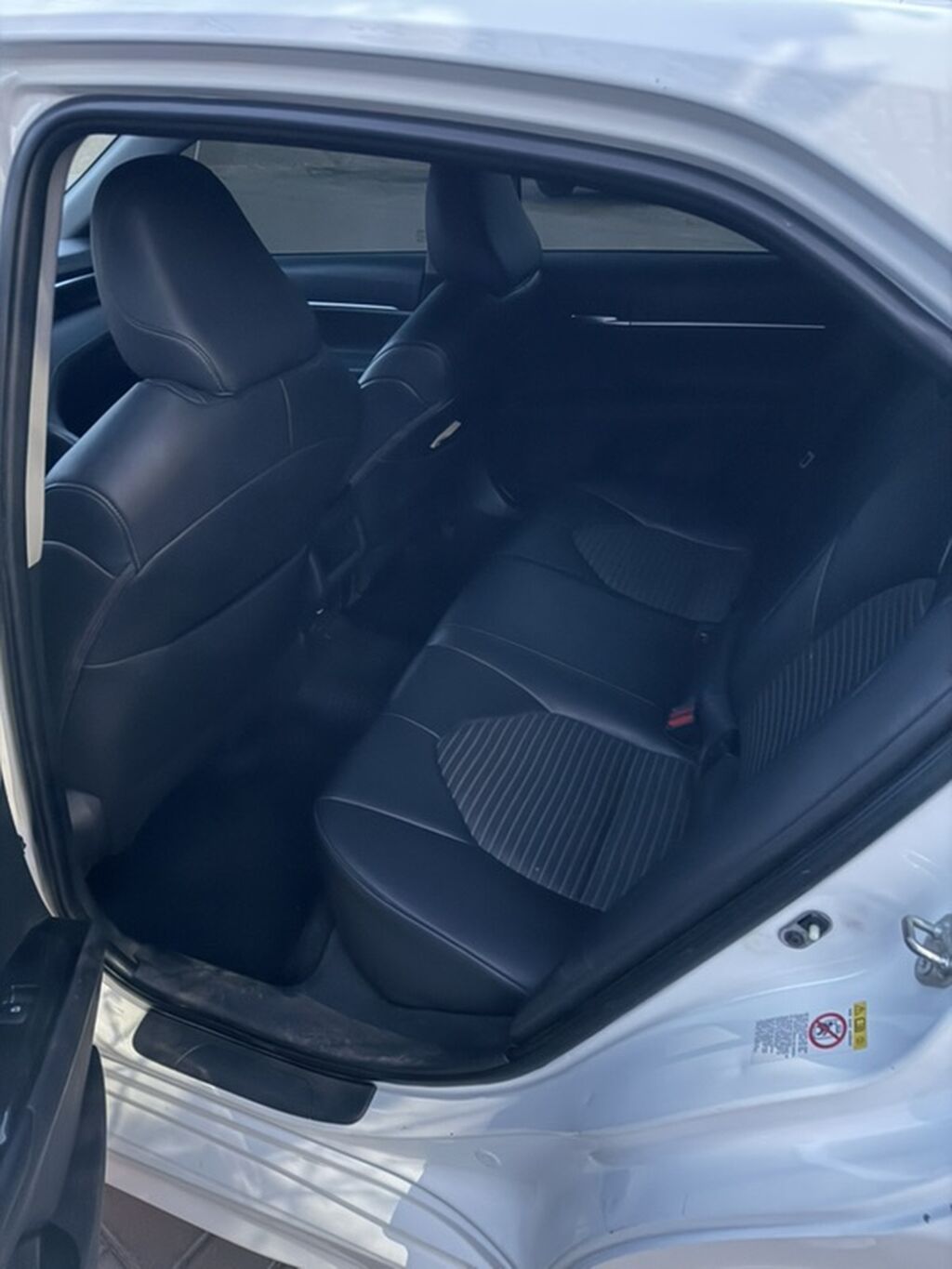 Toyota Camry: 2017 г., Автомат, Бензин, Седан: фото 8