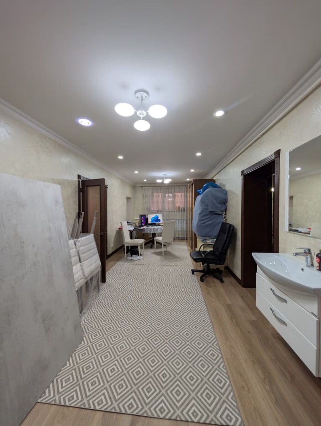 370 м², 6 комнат и более, ул. Горького / Панфилова, Без подселения: фото 6