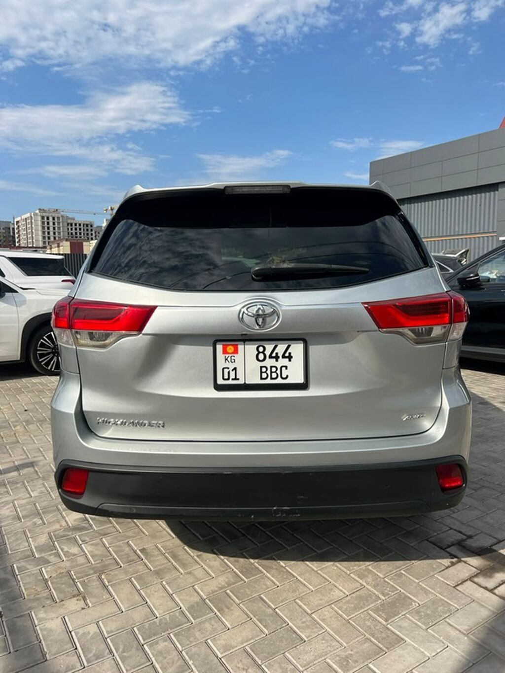 Toyota Highlander: 2018 г., 3.5 л, Автомат, Бензин, Кроссовер: фото 4