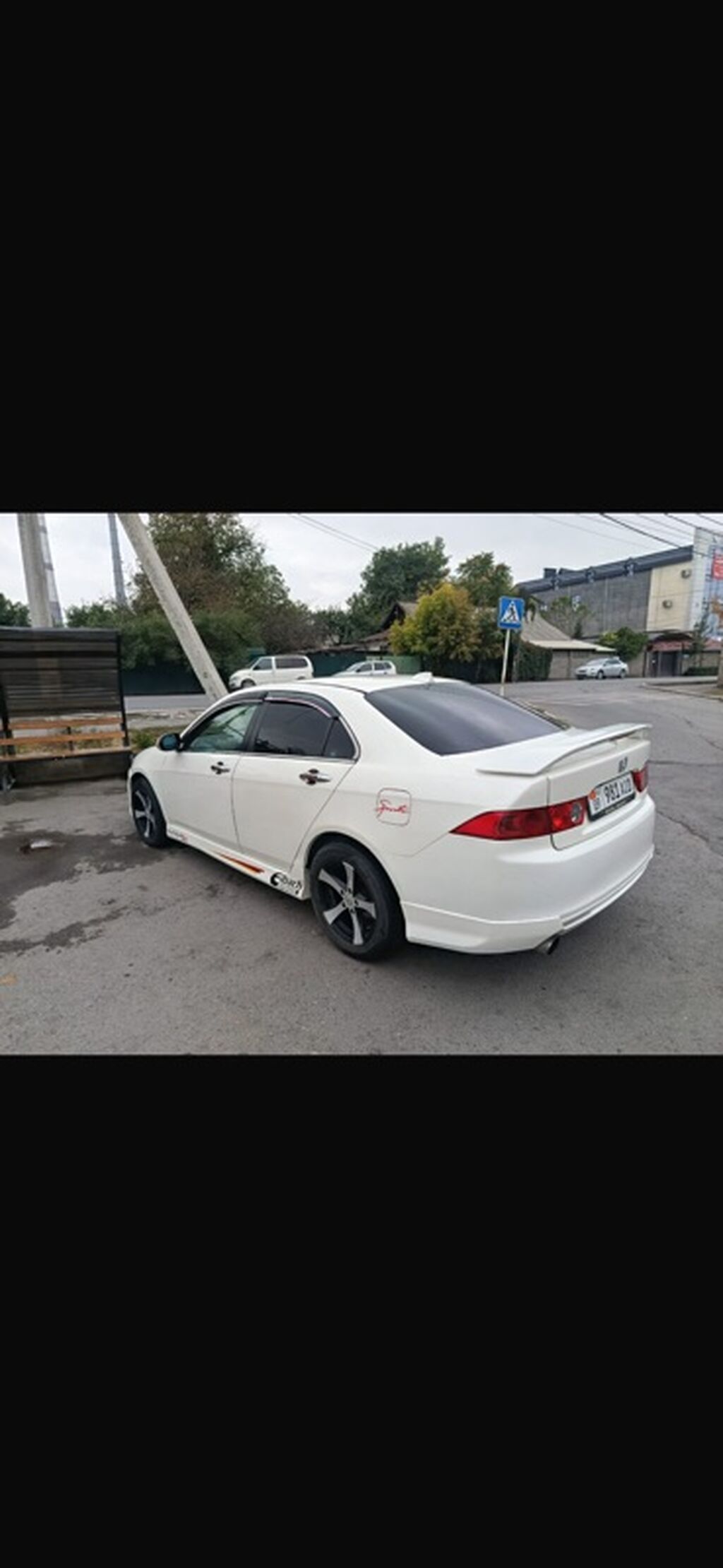 Honda Accord: 2003 г., 2.4 л, Автомат, Седан: фото 3