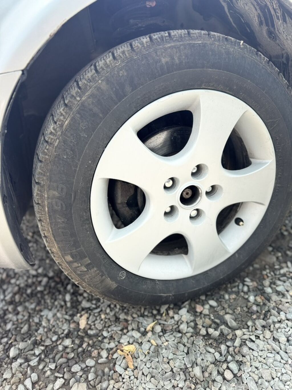 Nissan Primera: 2002 г., 1.8 л, Механика, Бензин, Хэтчбэк: фото 4