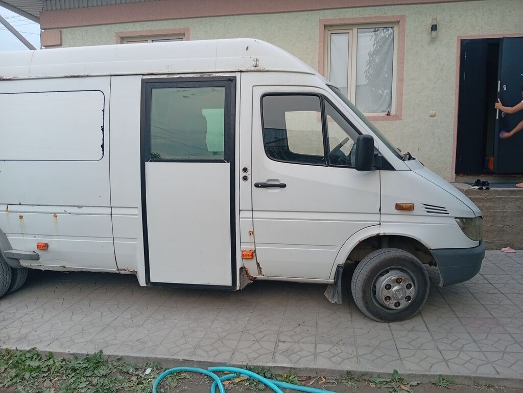 Mercedes-Benz Спринтер: 2002 г., 2.7 л, Фургон: фото 2