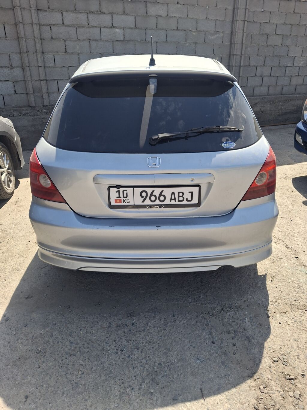Honda Civic: 2001 г., 1.5 л, Автомат, Бензин, Хэтчбэк: фото 1