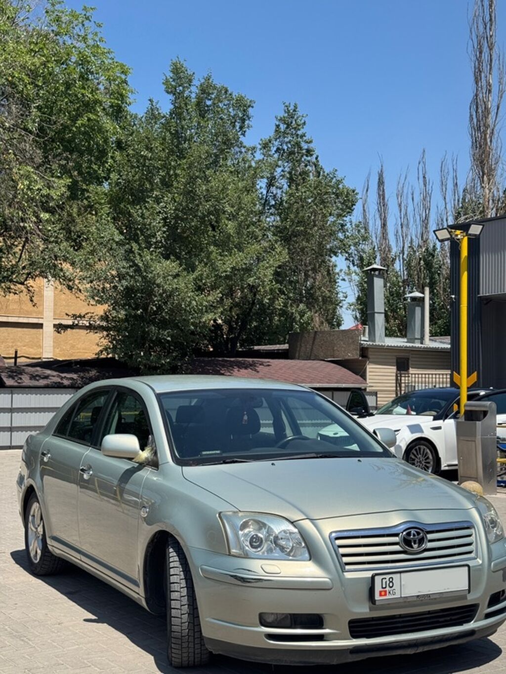 Toyota Avensis: 2005 г., 2.4 л, Автомат, Бензин, Седан: фото 4
