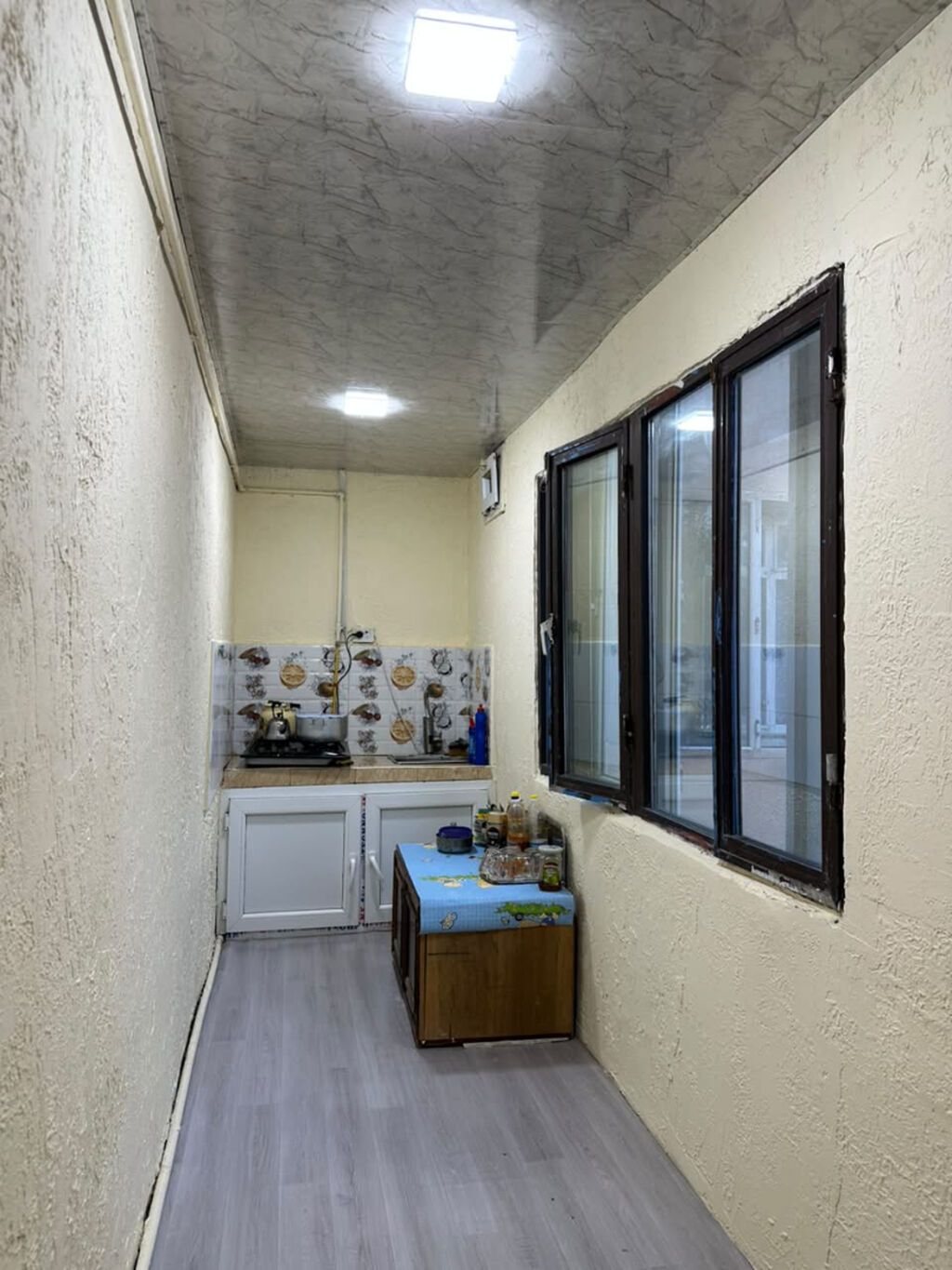 Bakı, Bakıxanov qəs., 3 otaqlı, Köhnə tikili, 60 kv. m