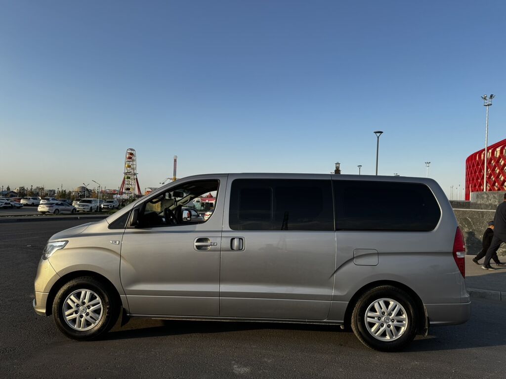 Hyundai H-1: 2019 г., 2.5 л, Автомат, Дизель, Минивэн: фото 6