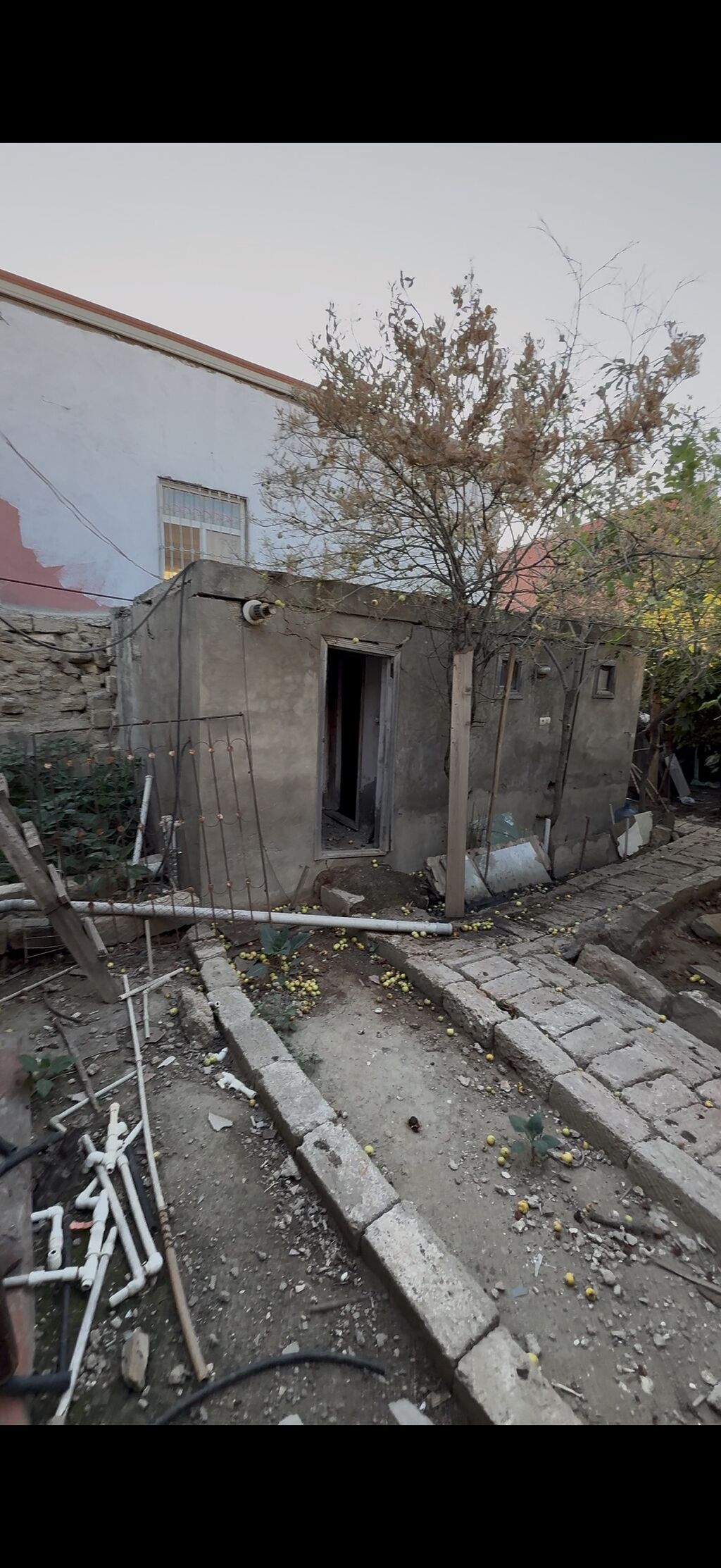 Suraxanı 4 otaqlı, 96 kv. m, Orta təmir
