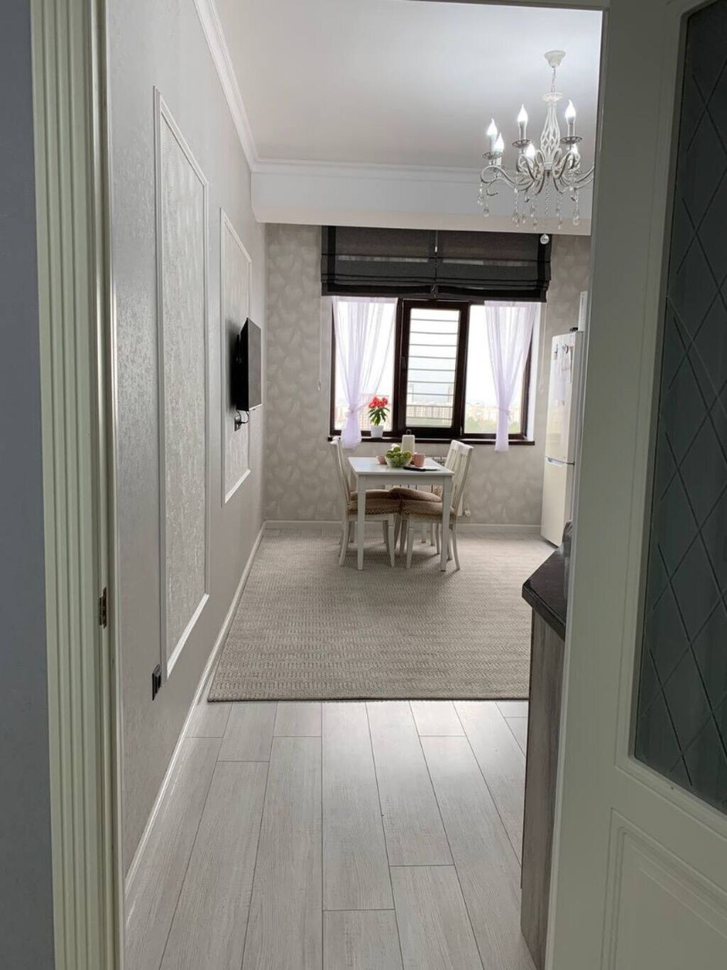 2 комнаты, 50 м², 5 мкр Элитка, 10 этаж, Евроремонт: фото 3