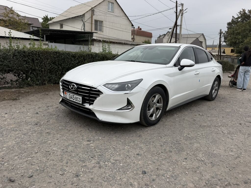 Hyundai Sonata: 2019 г., 2 л, Автомат, Газ, Седан: фото 3