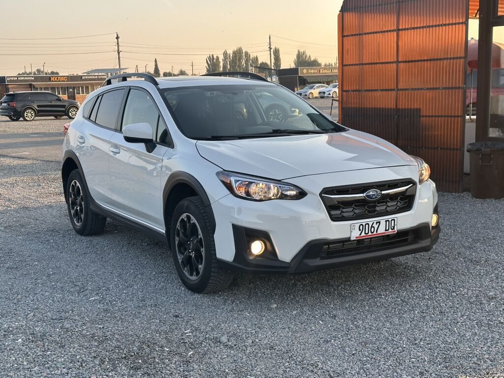 Subaru XV 2020 г., белый, кроссовер: фото 7