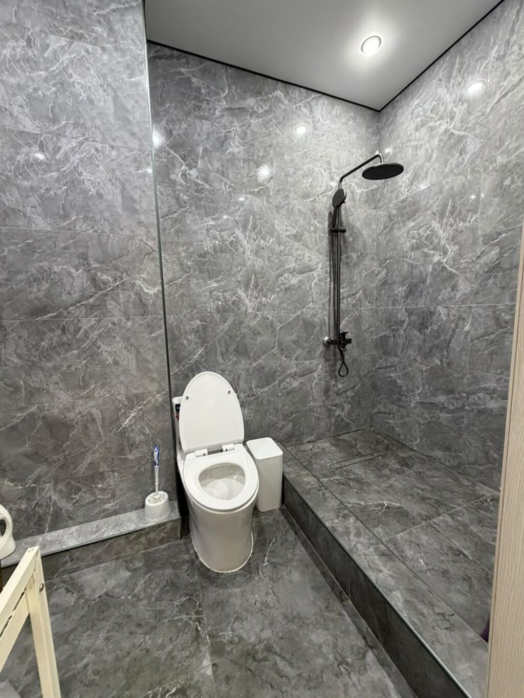 2 комнаты, 56 м², 12 мкр Элитка, 11 этаж, Свежий ремонт: фото 2
