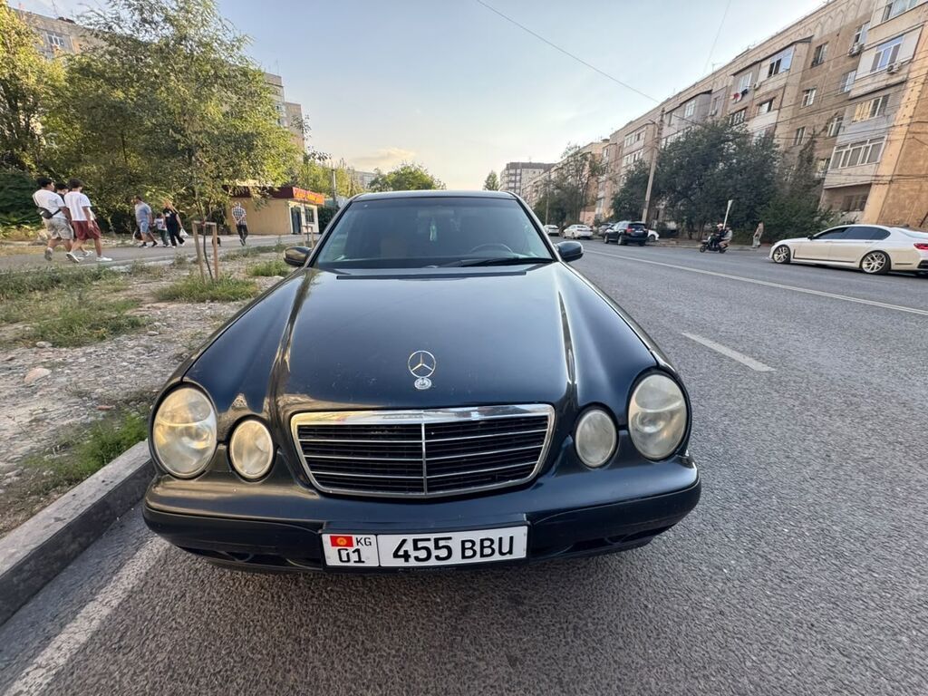 Mercedes-Benz E-Class: 1999 г., 2.4 л, Автомат, Бензин, Седан: фото 3