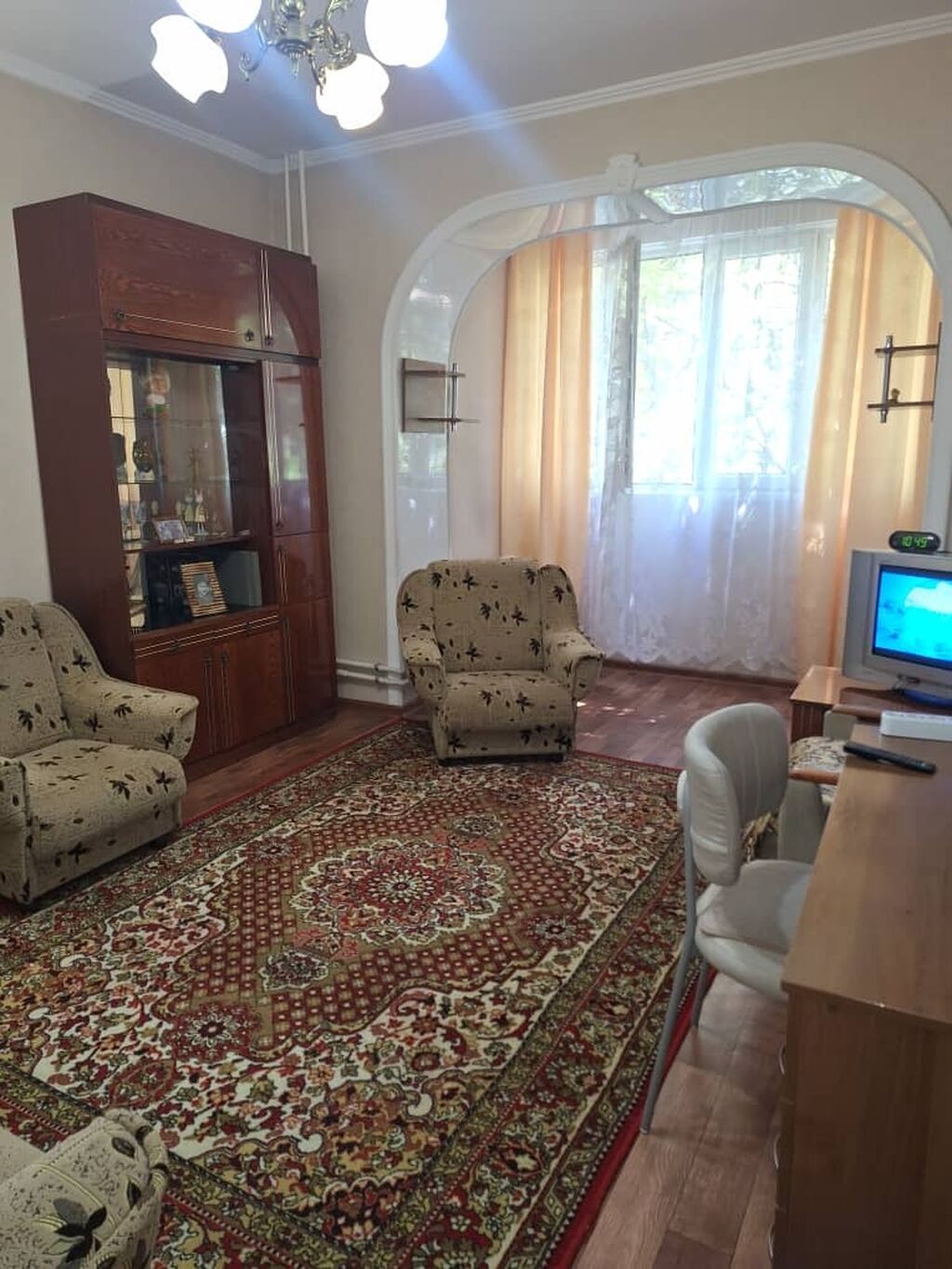 1 комната, 37 м², Индивидуалка, 2 этаж, Косметический ремонт: фото 2