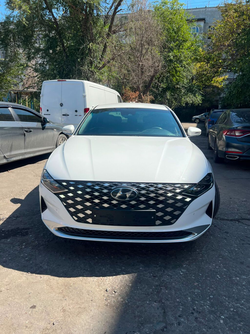 Hyundai Grandeur: 2021 г., 3 л, Автомат, Газ, Седан: фото 1