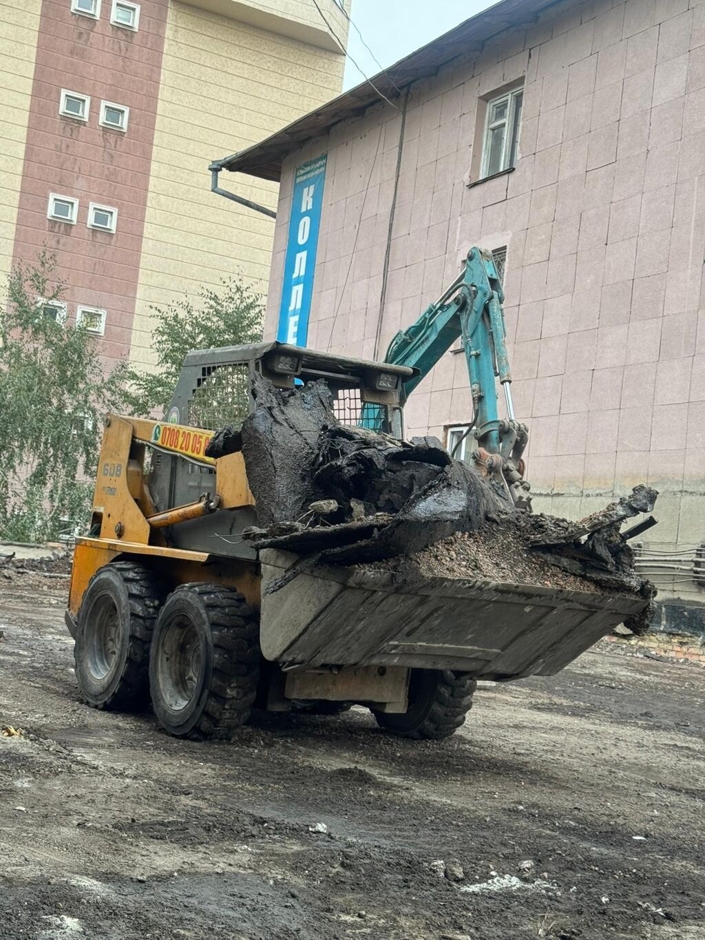Аренда Мини погрузчик услуги мини погурчик услуги мини Бопкат погуршик: фото 3