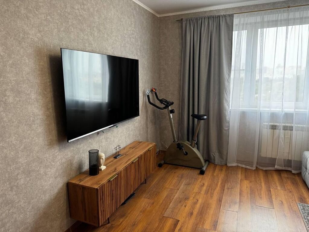 1 комната, Азия Молл Риэлтор, Без животных, С мебелью частично: фото 2