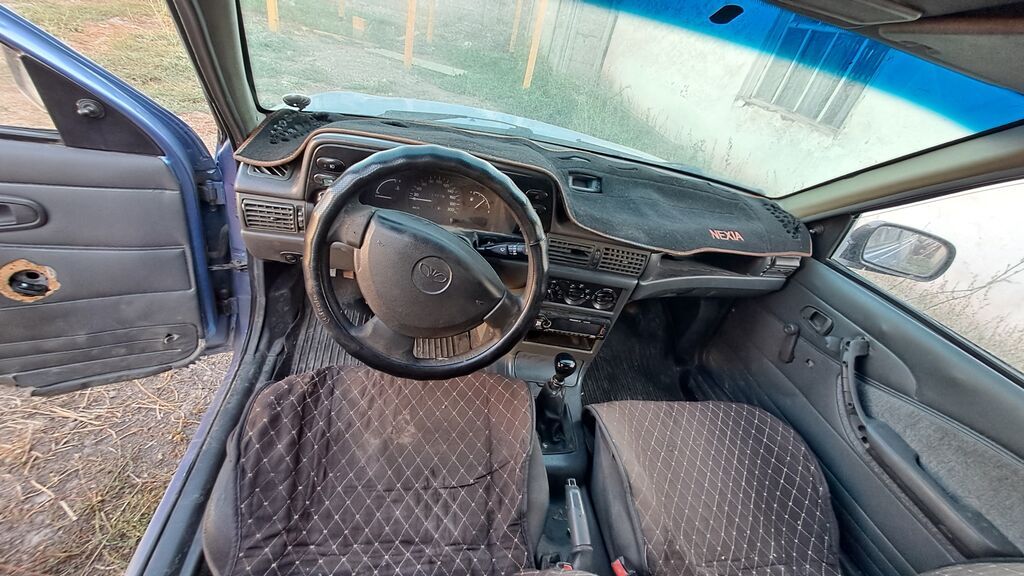 Daewoo Nexia: 2007 г., Механика, Седан: фото 4