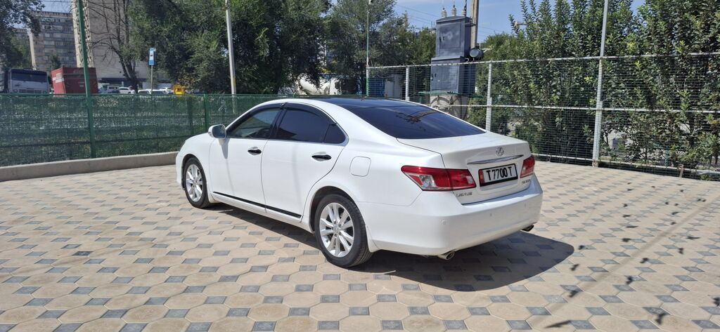 Lexus ES: 2011 г., 3.5 л, Автомат, Бензин, Седан: фото 8