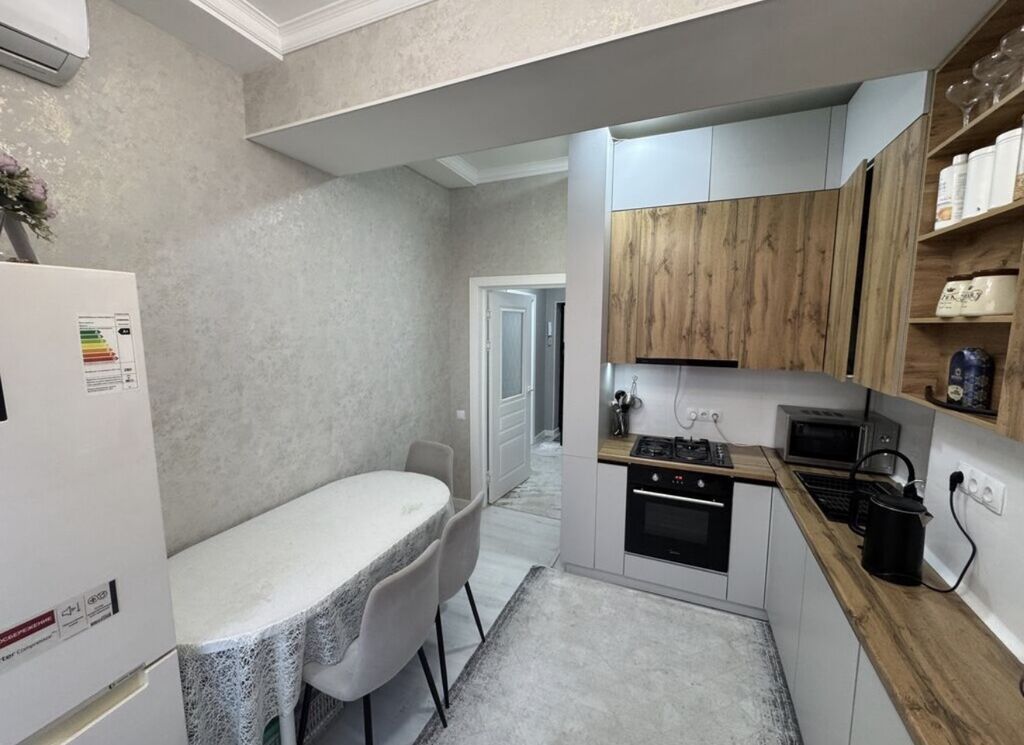 1 комната, 35 м², Элитка, 7 этаж, Евроремонт — фото 4