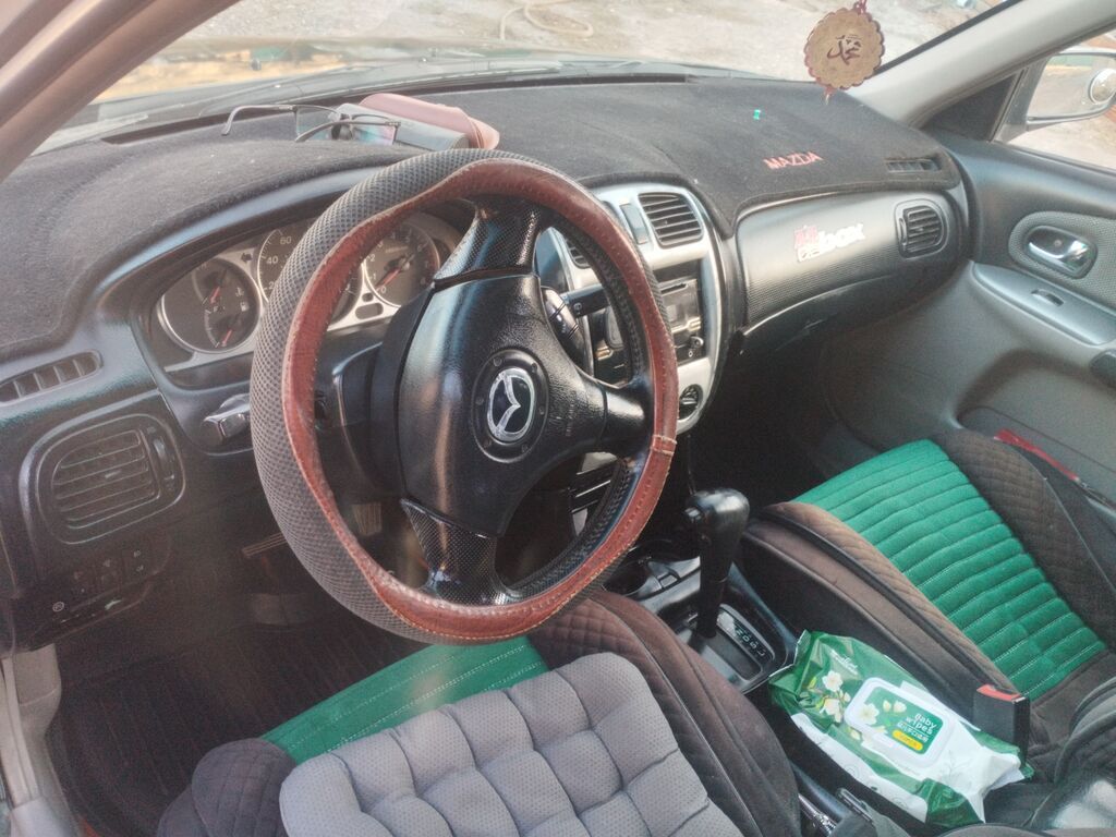 Mazda Familia: 2003 г., 1.6 л, Автомат, Бензин, Универсал: фото 2