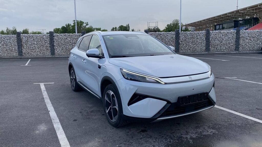 BYD Yuan Plus: 2025 г., 0.1 л, Автомат, Электромобиль, Кроссовер: фото 1