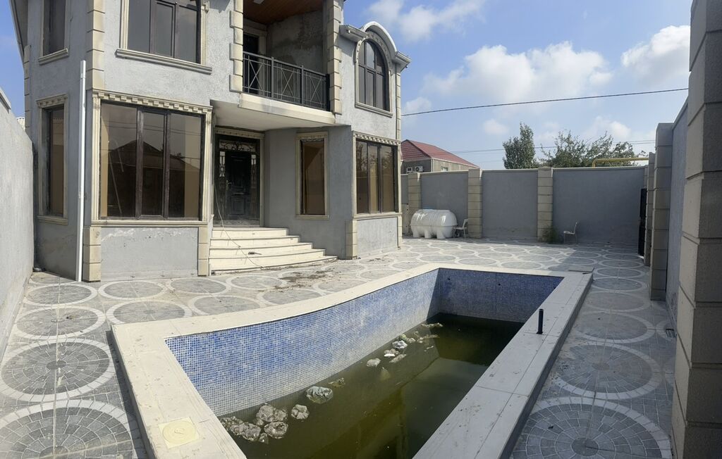 Binə 5 otaqlı, 222 kv. m, Yeni təmirli