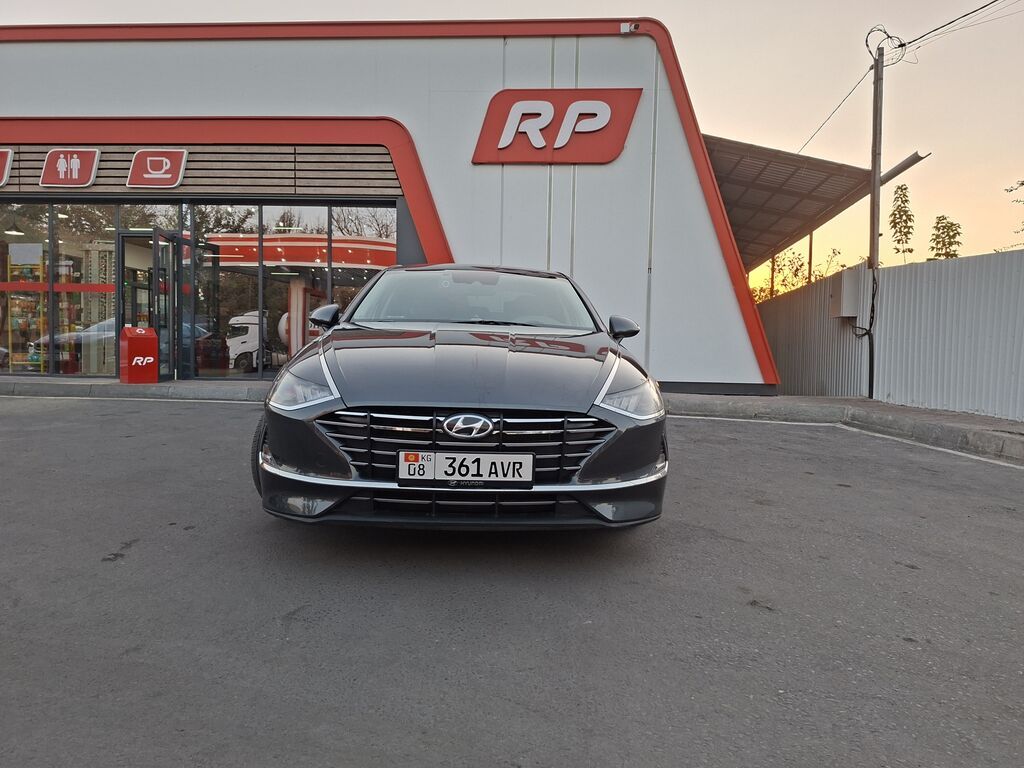 Hyundai Sonata: 2021 г., 2 л, Автомат, Газ, Седан: фото 3