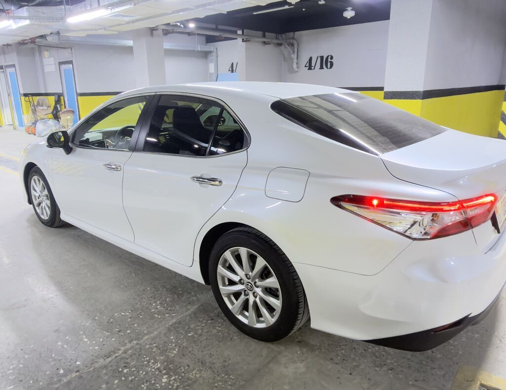 Продам Toyota Camry 2020, гибрид, 2.5 л, 119 тыс. км: фото 3