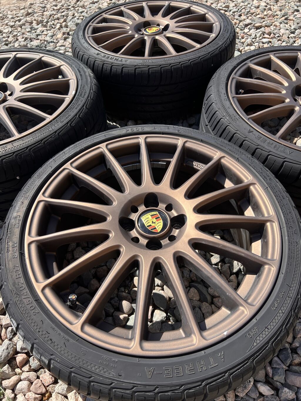 Колеса в сборе 205 / 40 / R 17, Лето, Б/у, Комплект, Легковые, Литые, отверстий - 4: фото 3