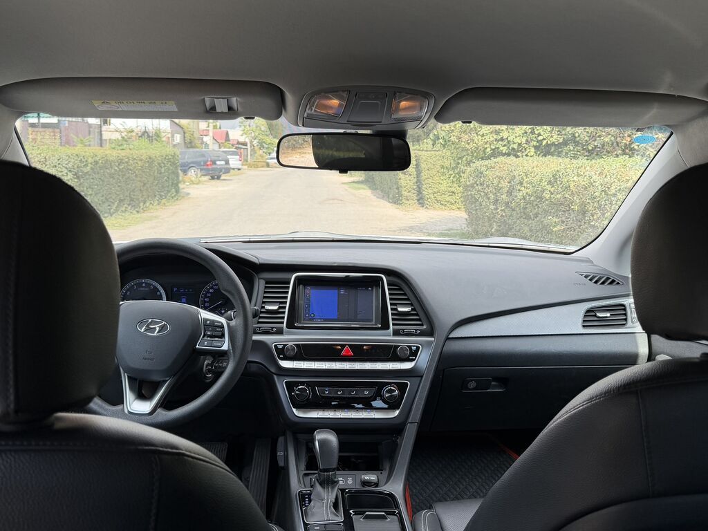 Hyundai Sonata: 2019 г., 2 л, Автомат, Газ, Седан: фото 8