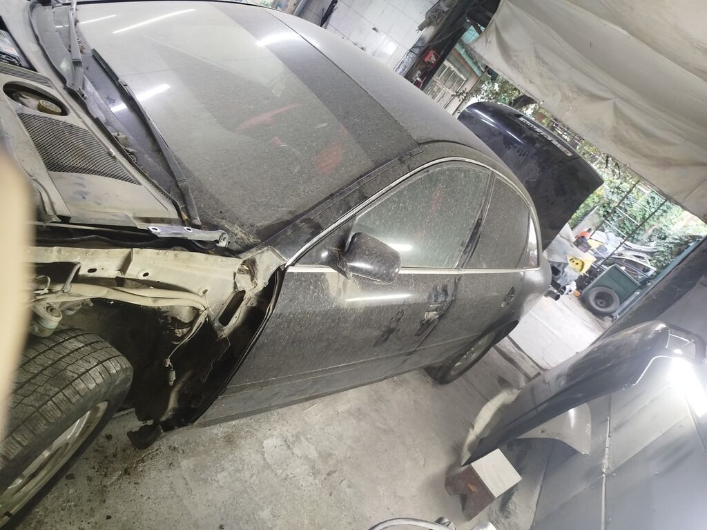 Audi A6: 2003 г., 2 л, Механика, Бензин, Седан: фото 4