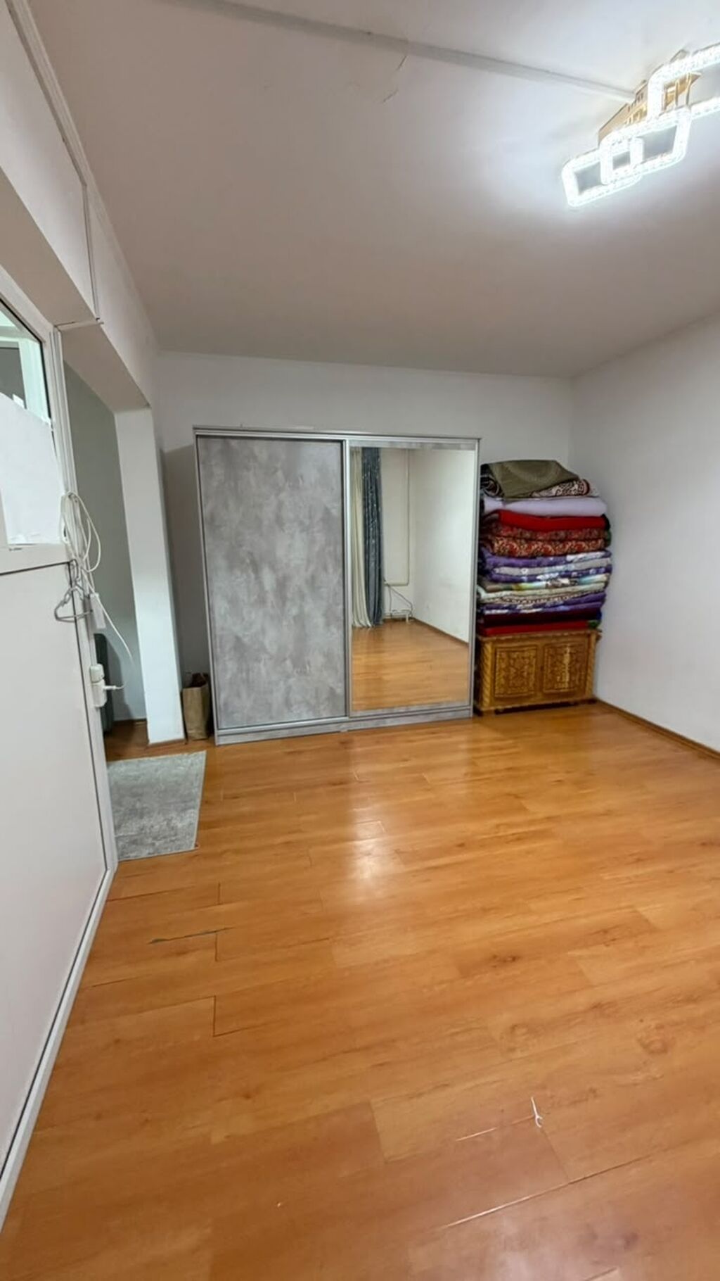 1 комната, 43 м², Учкун мкр Малосемейка, 1 этаж, Старый ремонт: фото 2