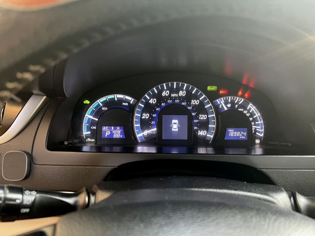 Toyota Camry: 2012 г., 2.5 л, Вариатор, Гибрид, Седан: фото 8