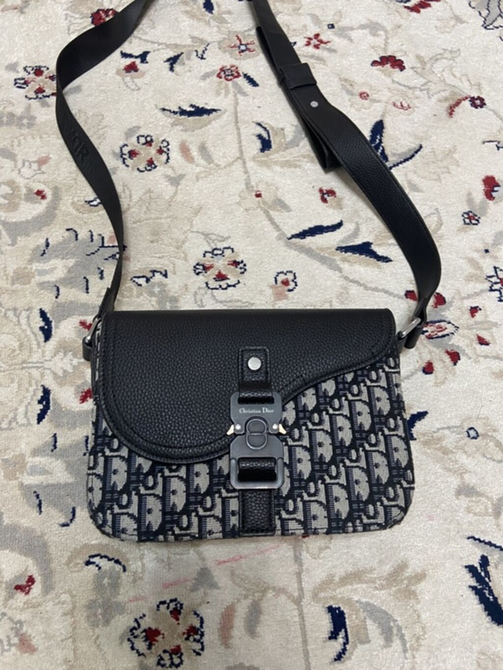 Сумка через плечо Dior (Saddle-стиль). - Материалы: сочетание