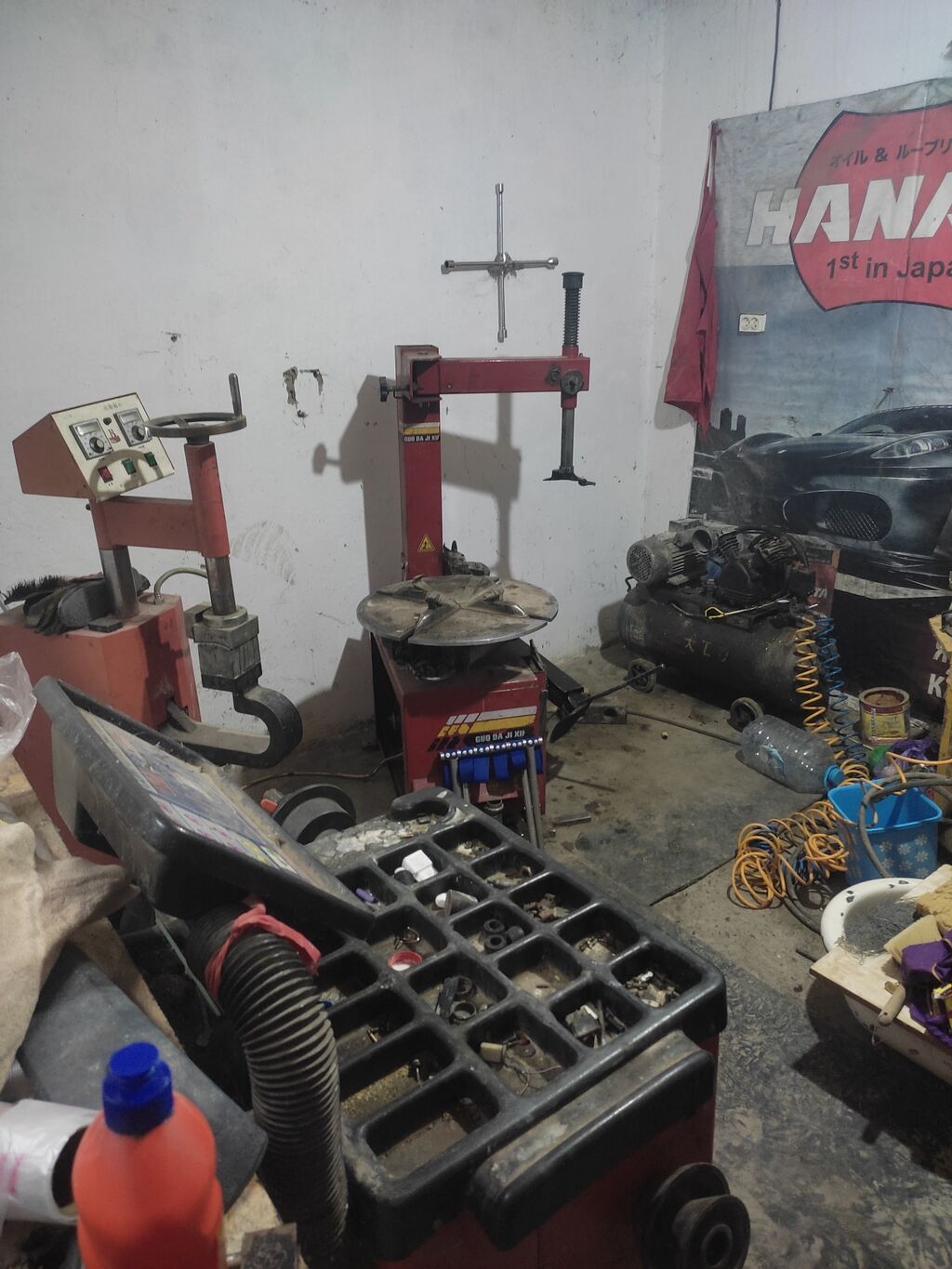 Продаю шиномонтаж балансировка компрессор печка в: Договорная ...