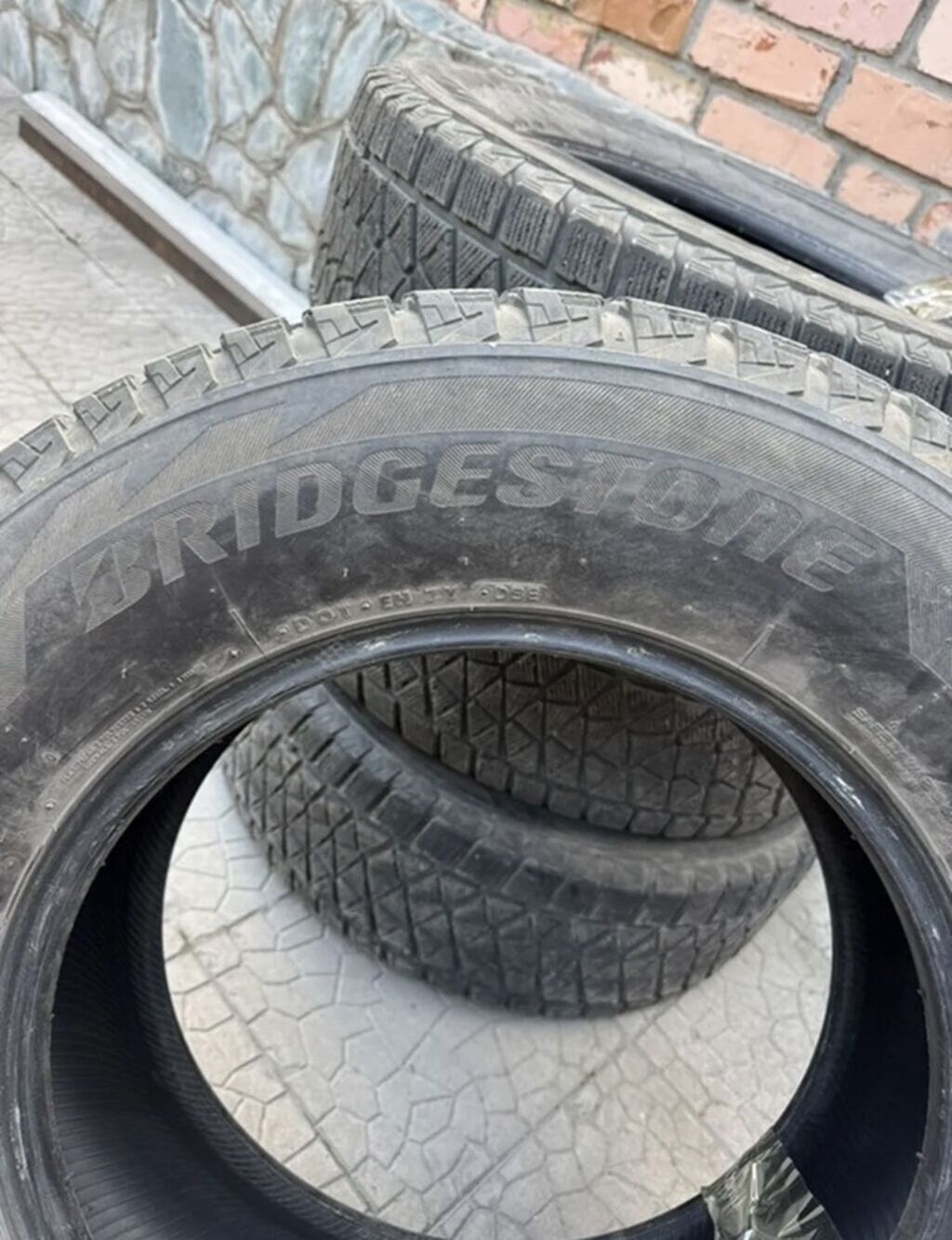 Шины 265 / 65 / R 17, Зима, Б/у, Комплект, Внедорожные (АТ/МТ), Bridgestone: фото 6