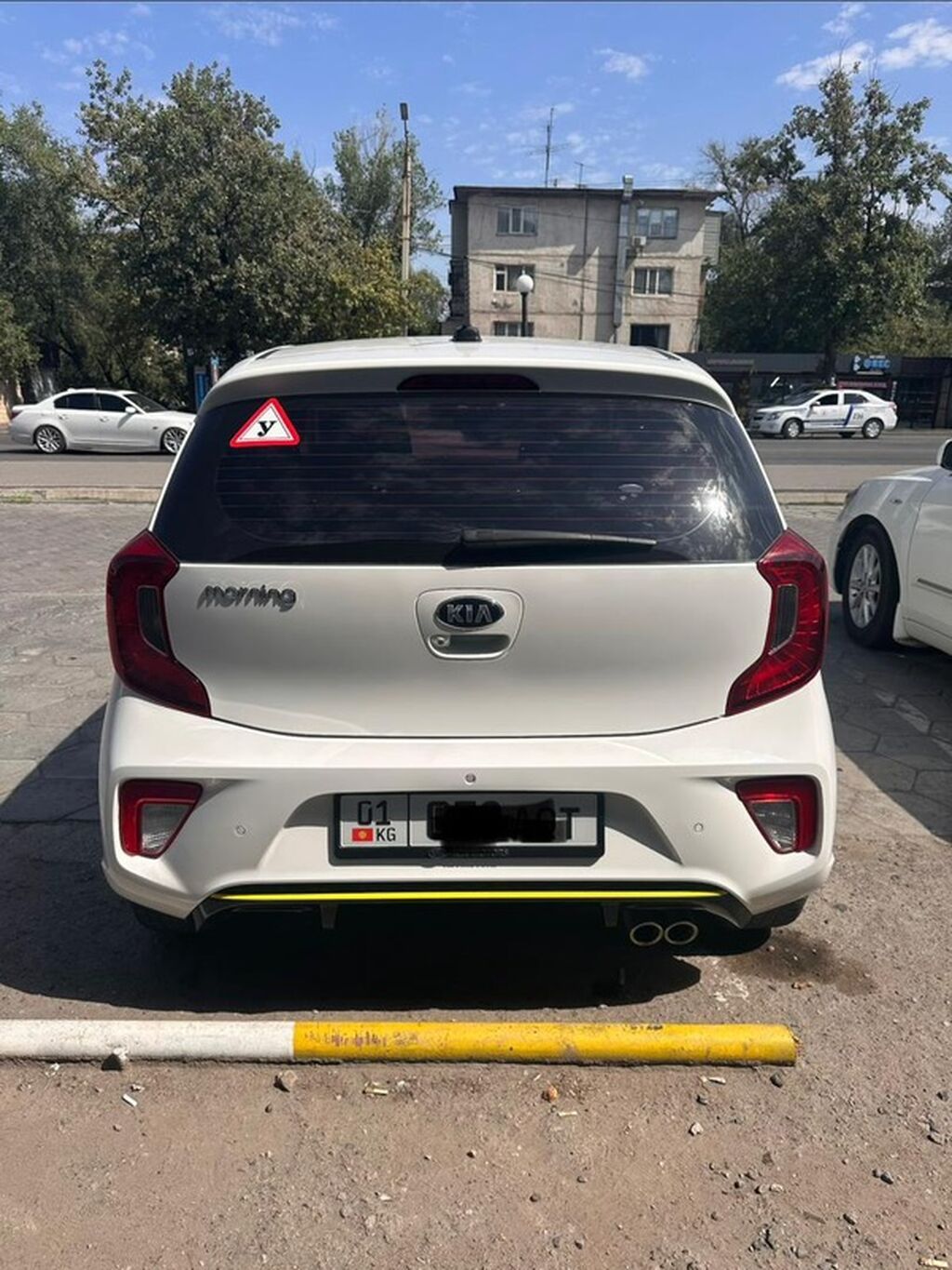 Kia Morning: 2017 г., 1 л, Автомат, Бензин, Хэтчбэк: фото 2