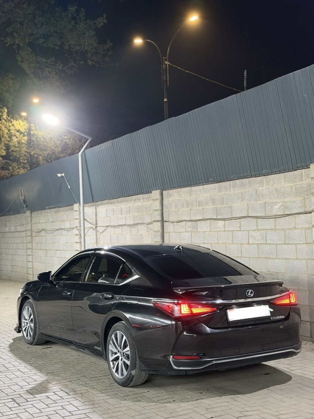 Lexus ES: 2021 г., 2.5 л, Автомат, Гибрид, Седан: фото 5