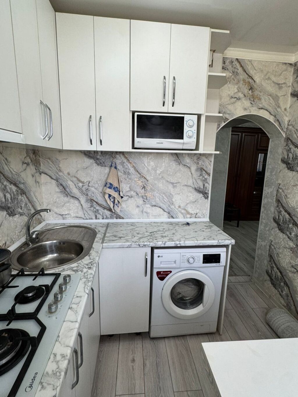 Продам 2-комнатную квартиру 42 м² у Азия Молл: фото 2