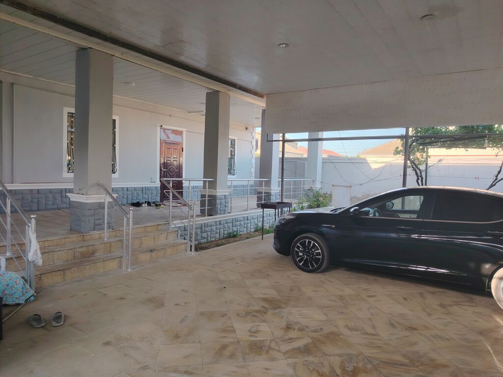 6 otaqlı, 220 kv. m, Kredit yoxdur